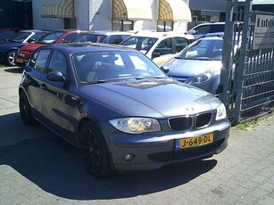 BMW 1-serie 116i 5drs pano elek pak nap apk