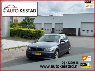 BMW 1-serie 116i EXECUTIVE CLIMA/CRUISE/NAVIGATIE! VELE