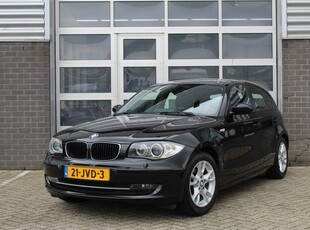 BMW 1-serie 118i Business Line / Navigatie / Xenon / N.A.P.