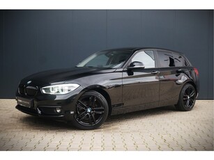 BMW 1-serie 118i Executive Sport Black on Black LED