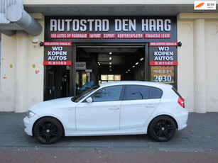 BMW 1-serie 118i High Executive Aut Airco Stoelverwarming PDC