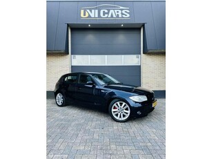 BMW 1-serie 120i High ExecutiveLeerNaviSt VerwarmingLM17