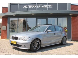 BMW 1-serie 130i Executive ? Schuifdak ? Leer ? 18inch ?