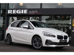 BMW 2 Serie Active Tourer 220i Automaat Sport-line Navi Led