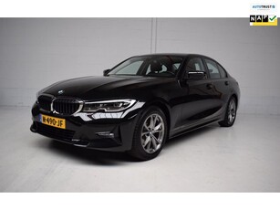 BMW 3-serie 318i Business Edition NIEUWE TYPE ORG.NED / LED