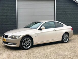 BMW 3 Serie 320i Coupe Leer/Navi (bj 2012)