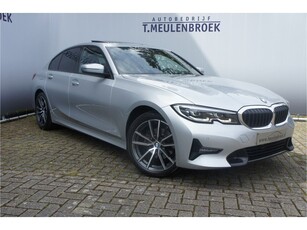 BMW 3-serie 320i High Executive Edition Glasdak (bj 2019)