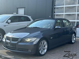 BMW 3-serie 330i Dynamic Executive AUT Leder Navi