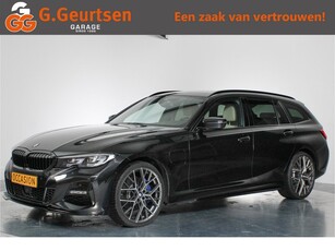 BMW 3 Serie Touring 330e M-sport, ACC, Volleder, 19'', Stuurwiel verwarmd, Camera, Trekhaak