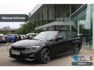 BMW 3 Serie Touring 330e M-Sport - Panoramadak - 360 camera