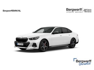 BMW 5 Serie 550e xDrive M-Sport Pro - Pano -