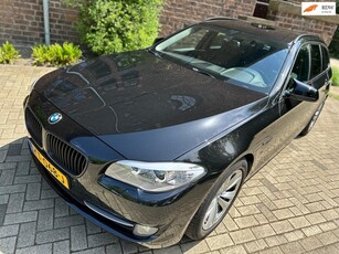 BMW 5-serie Touring 520d High Executive Shadow Line Black