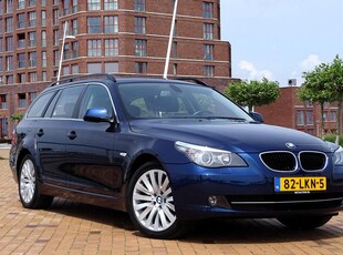 BMW 5-serie Touring 520i Corporate Edition Leer Navi Pro