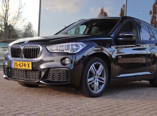 BMW X1 XDRIVE20i 192 PK AUT8 M-SPORT | LED | CRUISE | NAVI | STOELVERWARMING