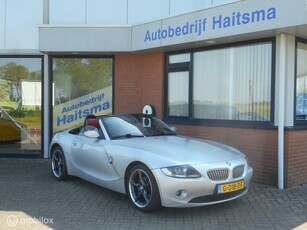 BMW Z4 Roadster 2.2i 6 Cyl Airco Leer Electr. Kap