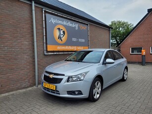 Chevrolet Cruze 1.8 LT