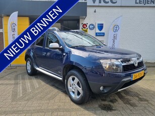 Dacia Duster 1.6 Lauréate 4x4, + Trekhaak + Leer, NL auto +