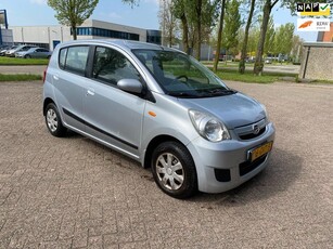 Daihatsu Cuore 1.0 Premium