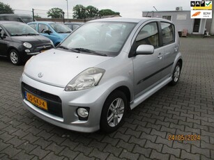 Daihatsu Sirion 2 Daihatsu Sirion 2 1.3-16V Exclusive 5DRS-AUTOMAAT-AIRCO-1E EIGENAAR