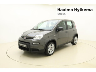 Fiat Panda 1.0 Hybrid | Nieuwe auto | Airco | Bluetooth | 5-zits | Parkeersensoren achter | Metallic lak | Elektrische ramen voor | Elektrisch verstelbare spiegels