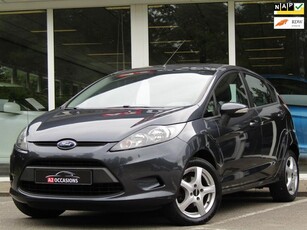 Ford Fiesta 1.25 Limited Airco/LM velgen met All season