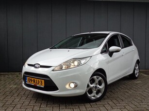 Ford Fiesta 1.25 Titanium 5 Deurs Zeer Mooie&Prima