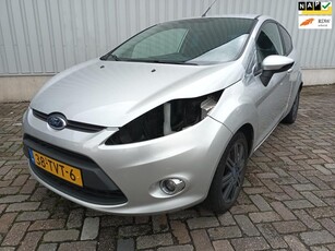 Ford Fiesta 1.6 TDCi ECOnetic Titanium - Diefstalschade -