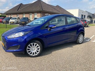 Ford Fiesta style 5 deurs airco