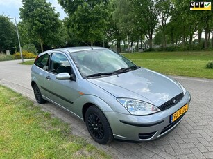 Ford Focus 1.4-16V Cool Edition