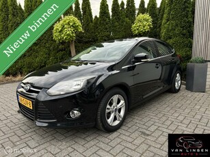 Ford Focus 1.6 Titanium NETTE AUTO! AircoTrekhaakPDCApk?