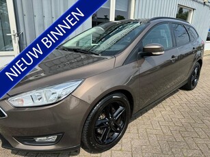 Ford FOCUS Wagon 1.0 Lease Edition navi (bj 2016)