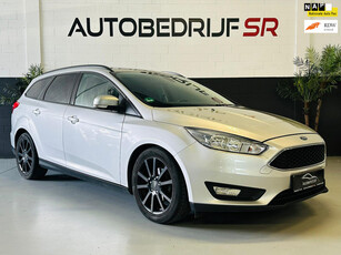 Ford Focus Wagon 1.0 Titanium Edition Cruise Controle! Navigatie! Airco! Stoelverw!