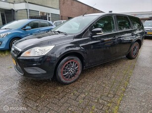 Ford Focus Wagon 1.6 Trend