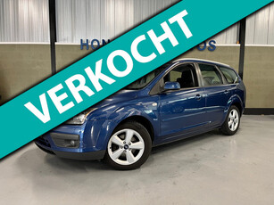 Ford Focus Wagon 1.8-16V Ambiente I TREKHAAK I AIRCO I PARKEERSENSOR