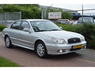 Hyundai Sonata 2.7i V6 Executive bj04 Leer aut Luxe auto