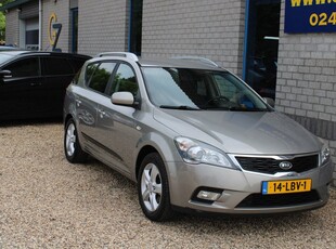 Kia cee'd 1.4 CVVT Sportywagon X-ecutive