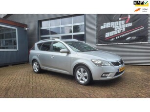 Kia Cee'd 1.4 CVVT X-ecutive