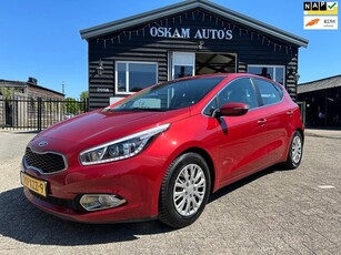 Kia Cee'd 1.6 GDI Plus Pack, Navigatie Climate contr, etc