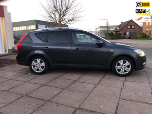 Kia Cee'd Sporty Wagon 1.4 CVVT Seven