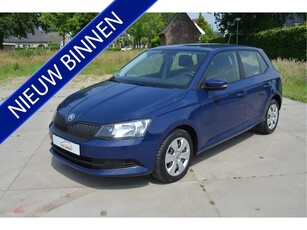 Škoda Fabia 1.0 Active 5 drs Airco Getint Glas Radio