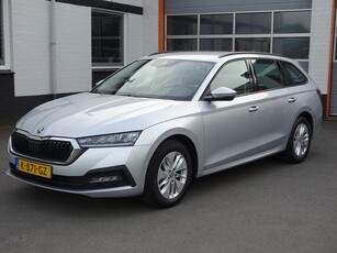 Škoda Octavia Combi 1.0 TSI Business Edition Automatische