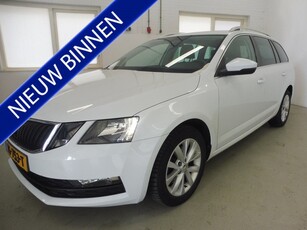 Škoda Octavia Combi 1.0 TSI Greentech Ambition Business Navi | Cruise | Stof/leer | LMV | Geen afleverkosten