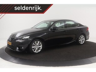 Lexus IS 300h 25th Edition Dealer onderhouden Stoel