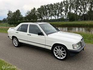 Mercedes 190-serie 2.0 E