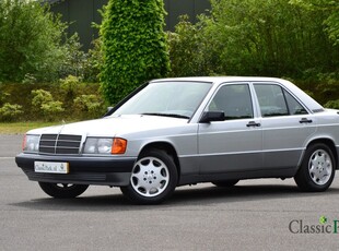 Mercedes-Benz 190 E