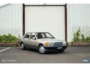 Mercedes Benz 190E 190 2.3 Euro 2 l Roestvrij l Schuifdak