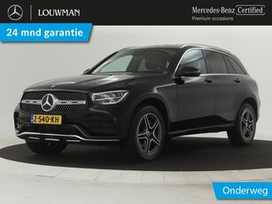 Mercedes-Benz GLC 300 e AMG Plug-In Hybride | Apple CarPlay | Android Auto | Navigatie | Privacy Glass | Sfeerverlichting | | Inclusief 24 maanden Mercedes-Benz Certified garantie voor Europa.