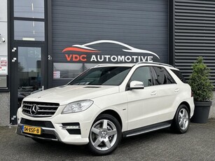 Mercedes-Benz M-Klasse 350 BT AMG Diamantwit | HarmanKardon | Camera | Stoelverwarming | Comand | Luchtvering | Spiegelpakket | Treeplanken | Origineel Nederlands | Dealer Onderhouden | Euro6 | Topstaat!!