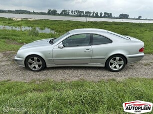 Mercedes CLK-klasse Coupé 200 Elegance