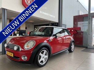 MINI Mini 1.6 Cooper Chili,1e Eigenaar,100% Onderhouden,Airco,Elektrischpakket,Halfleder/Stofbekleding,16Inch Lmv